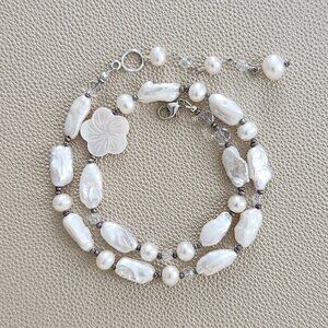 WHITE BAROQUE PEARL MIX NECKLACE-16"